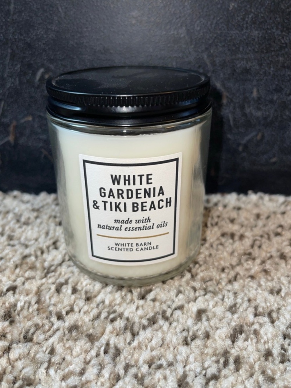 White Gardenia and Tiki Beach Single Wick Candle